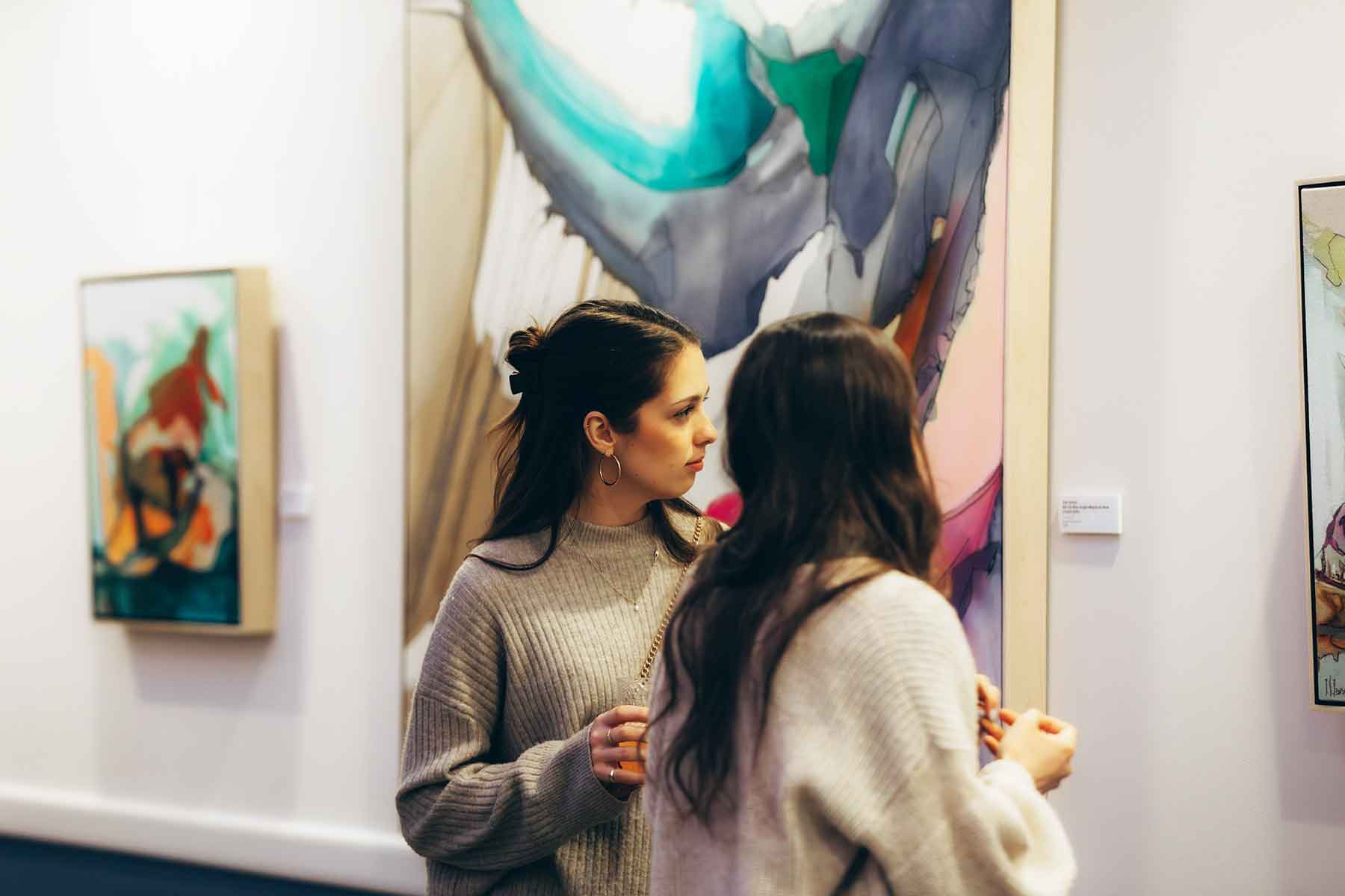 inkwell_image_two_women